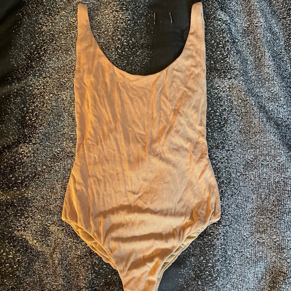 Princess Polly Bodysuit- low back